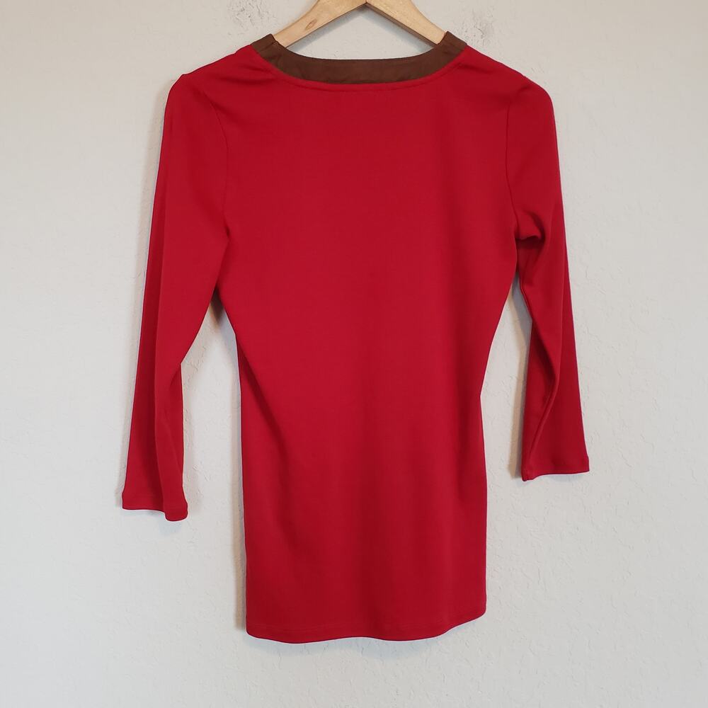 Lauren Ralph Lauren Red V-Neck Top‎ with Brown Faux Suede Trim Women's X Small - Picture 2 of 5